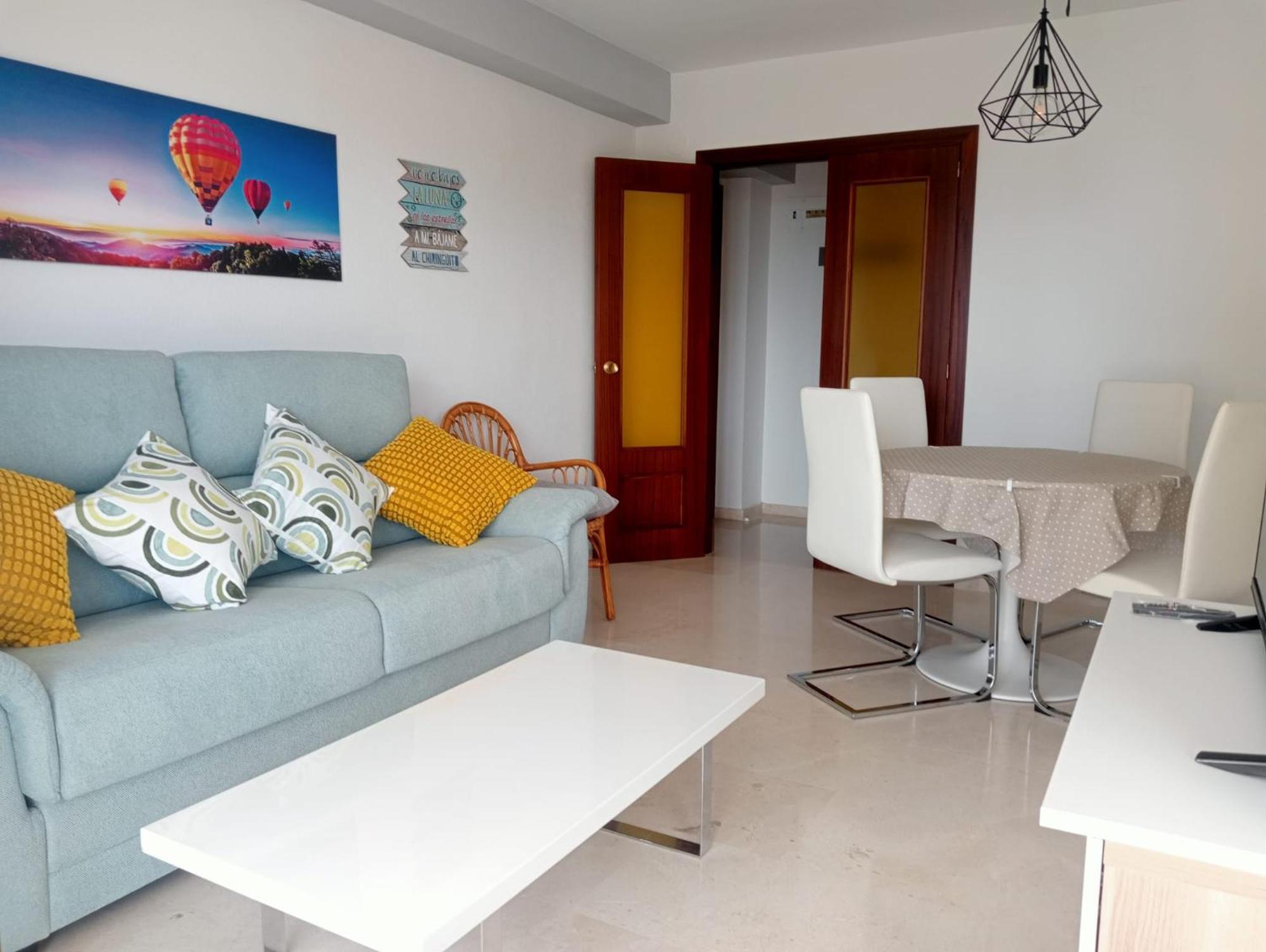 Apartamentos Gemelos 2 Y 4 By Gestaltur Benidorm Bagian luar foto
