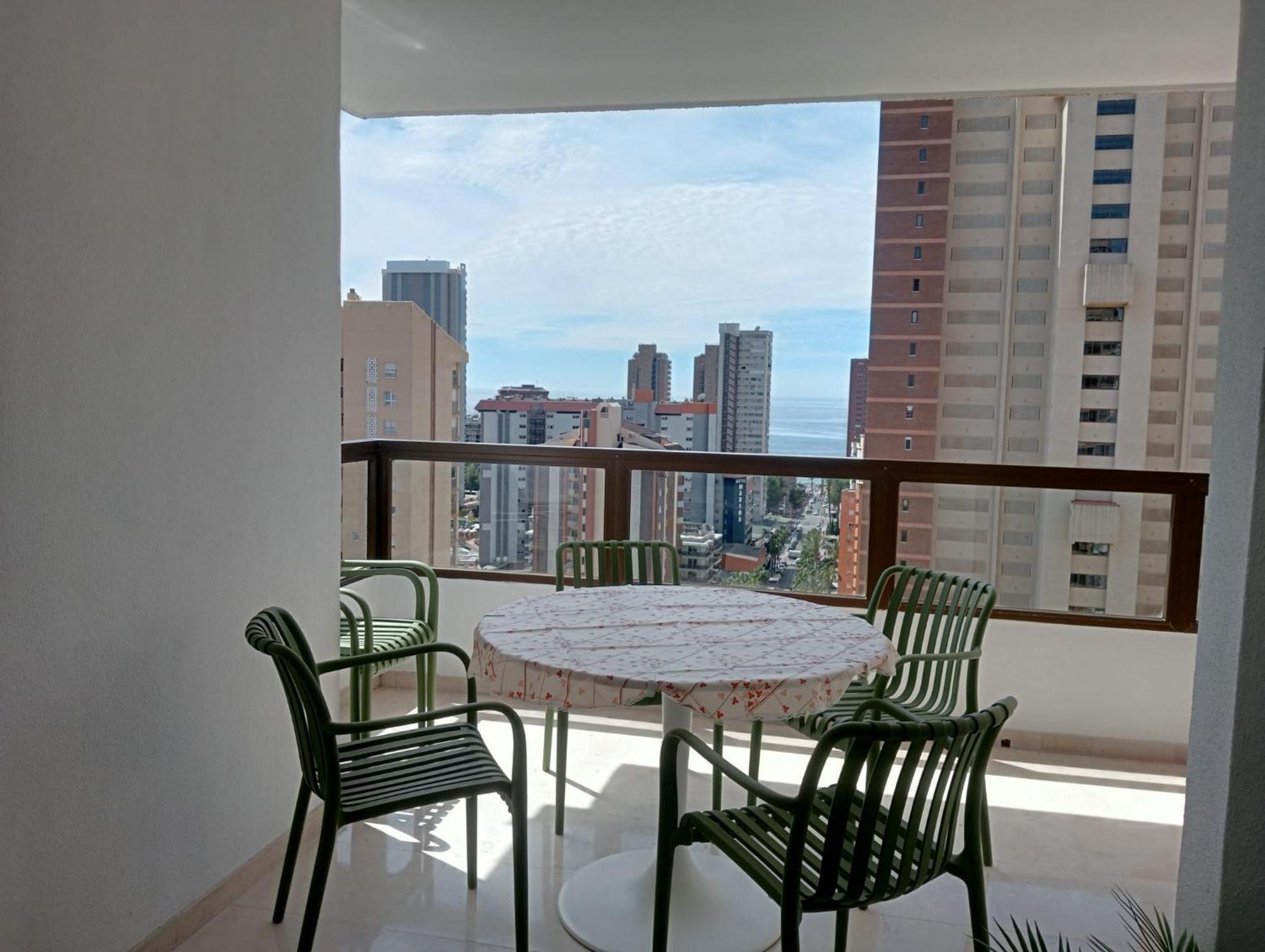 Apartamentos Gemelos 2 Y 4 By Gestaltur Benidorm Bagian luar foto