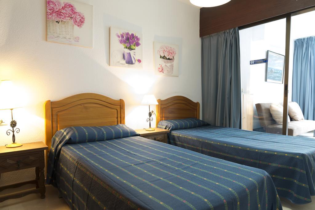 Apartamentos Gemelos 2 Y 4 By Gestaltur Benidorm Bagian luar foto